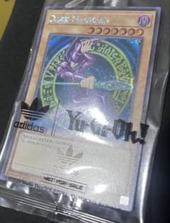アディダス 遊戯王 ブラックマジシャン - メルカリ