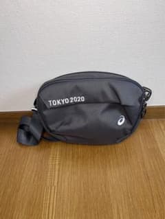 新品未使用　東京オリンピックアシックスウエストポーチのサムネイル