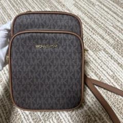 【美品】マイケルコース MICHAEL KORS ショルダーバッグのサムネイル