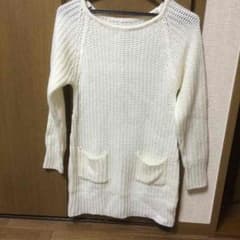 白 薄手ロングニットのサムネイル