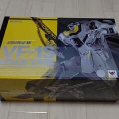 DX超合金 マクロス 初回限定VF-1S バルキリー ロイ・フォッカースペシャルのサムネイル