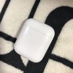 AirPods ケースのみ　おまけでイヤホンものサムネイル