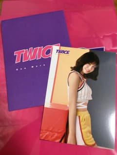 TWICE モモ トレーディングカードのサムネイル
