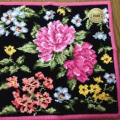 24.5×24 フェイラーというブランドのハンカチのサムネイル