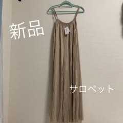 サロペット　（ズボン）のサムネイル