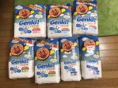 ネピアGENKIオムツパンツタイプのサムネイル