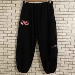 9090 スウェットパンツ L ブラック×ピンク 迷彩柄 カモ柄 ロゴ - メルカリ
