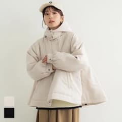 27日まで！新品タグ付き☆coca 中綿入りバックフレアマウンテンパーカーのサムネイル