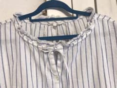 スタジオクリップ  ブラウスのサムネイル