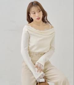 オフショル レース トップス 長袖 アイボリーのサムネイル