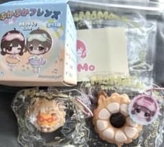 【週末限定値下】MoMo スクイーズ ぷかぷかフレンズ キツネのサムネイル