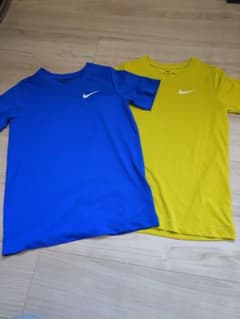 NIKE Dri-FIT Tシャツ 2枚セット ジュニアMサイズのサムネイル