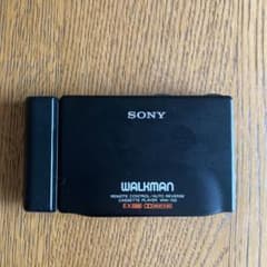 SONY WALKMAN WM-702 カセットプレーヤー ◎イヤフォン付属◎ - メルカリ