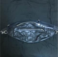 vivienne westwood  ボディバッグのサムネイル