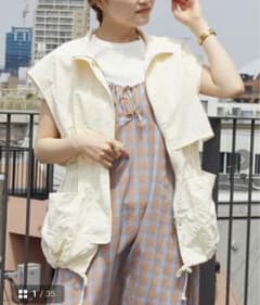 《お値下げ中！》ナイロンハイネックベスト　w closetのサムネイル