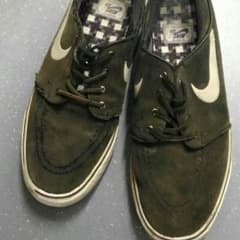 NIKE SBのサムネイル