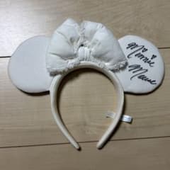 【ミニーマウスサイン付き】ディズニー カチューシャ ミニー ホワイトのサムネイル