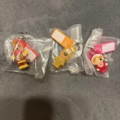 アンパンマン めじるしアクセサリー アンパンマン チーズ あかちゃんまんのサムネイル