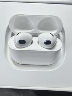 Apple AirPods 第3世代 本体 箱付き - メルカリ