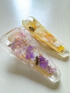 お花のヘアクリップのサムネイル