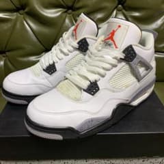 nike air jordan4 黒セメント白のサムネイル