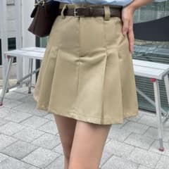 DAZY ベルトなし プリーツスカートのサムネイル
