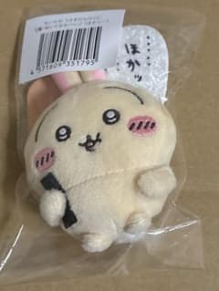 ちいかわ うさぎだらけくじ E賞:ぬいぐるみバッジ(ほかッ…)のサムネイル