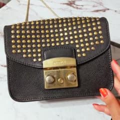 FURLAショルダーバッグのサムネイル