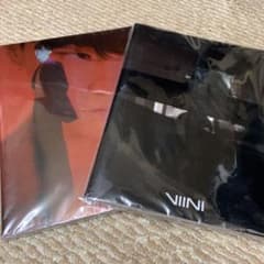 VINI 1stミニアルバムのサムネイル