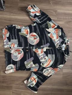 和柄 総柄シャツ 半袖シャツ USEDのサムネイル