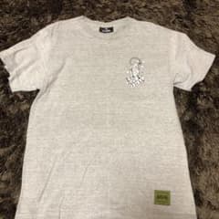 Tシャツのサムネイル