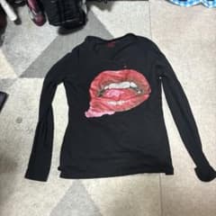 Vivienne Westwood 口紅プリント 黒 長袖Tシャツ - メルカリ