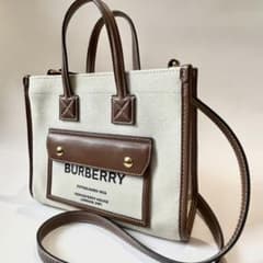 極美品✨Burberry ショルダーバッグ ハンド ミニフレヤ - メルカリ