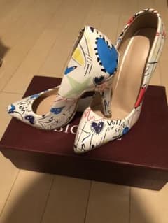 パンプス、ヒールのサムネイル