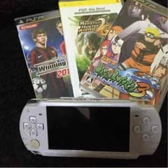 psp カセット、付属品付きのサムネイル