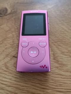【GW特別値下げ！】SONY ウォークマン NW 062のサムネイル