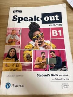 Speakout 3rd Edition B1 Student Bookのサムネイル