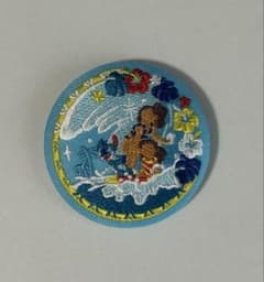 リロ＆スティッチ 刺繍缶バッジのサムネイル