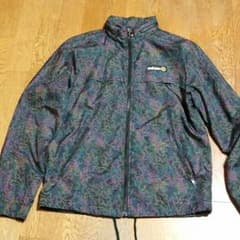 【送料込】adidas ナイロンジャケット XSサイズのサムネイル