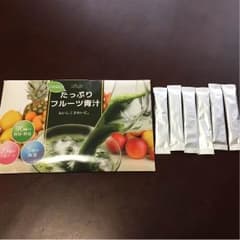 たっぷりフルーツ青汁のサムネイル