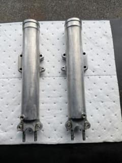 超希少品 CB750K0段付きボトムケース＆フロントフォーク部品一式 新同部品含 超希少品 CB750K0段付きフロントフォークボトムケース＆Fフォーク部品
