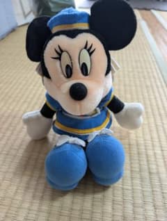 ミニーマウス 制服風ぬいぐるみのサムネイル