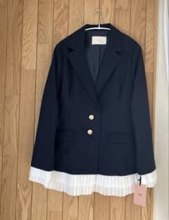 【新品未使用タグ付】eimy istoire ネイビージャケット　フリル付き 新品未使用タグ付】eimy istoire ネイビージャケット フリル付き