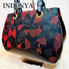 極美品 印傳屋 インデンヤ ベネッセージ ハンドバッグ レザー 房柄 タッセル 美品 印傳屋 INDENYA 鹿革 ハンドバッグ 房柄 レザー 黒赤 タッセル柄