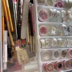 ネイル道具のサムネイル