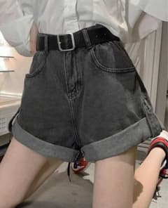 ズボン ショートパンツ デニム 韓国 巻きヘムのサムネイル
