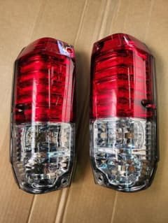 新品 ランクル70 LEDテールランプ 76 77 78プラド ランドクルーザー