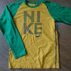 ナイキ 160cm 長袖Tシャツのサムネイル