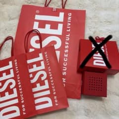 DIESEL ショップ袋 紙袋 ギフトボックス セットのサムネイル