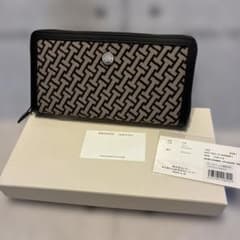 coco　IACUCCI モノグランマ 長財布 ラウンドファスナー　新品 coco様専用 IACUCCI モノグランマ 長財布 ラウンドファスナー 新品